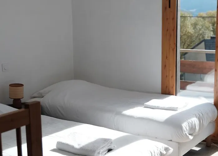 Maison Spacieuse Pour 10 Pers - 4 - Jardin & Vue Sur Les Montagnes
